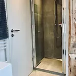 Lichtdurchflutetes Mit Dachterasse Zwischen Koeln Und Duesseldorf Lägenhet