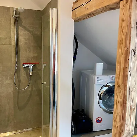 Lichtdurchflutetes Mit Dachterasse Zwischen Koeln Und Duesseldorf * Dormagen