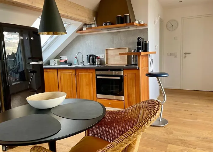 Lichtdurchflutetes Mit Dachterasse Zwischen Koeln Und Duesseldorf * Dormagen