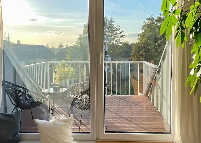 Lichtdurchflutetes Mit Dachterasse Zwischen Koeln Und Duesseldorf Appartement *