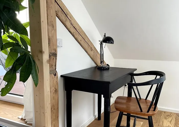 Lichtdurchflutetes Mit Dachterasse Zwischen Koeln Und Duesseldorf Appartement *